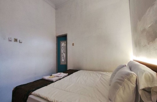 Wonosari Hotel | OYO 93867 Minso Inn Sepanjang