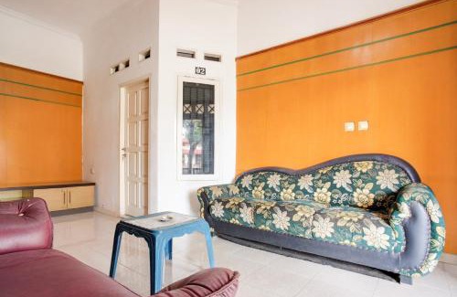 Palembang Hotel | OYO 94690 Twin Kostel
