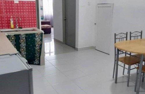 Kok Lanas Hotel | OYO Home 90350 Kl Homestay Express 2
