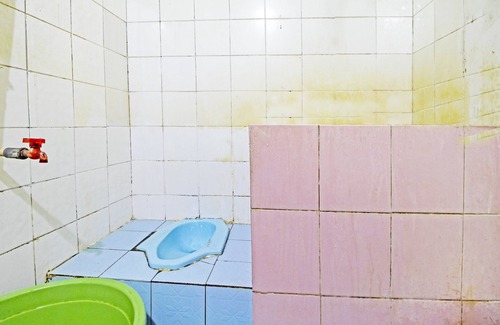 Java Hotel | OYO Homes 91149 Desa Wisata NangelasariNearPasir Tulang
