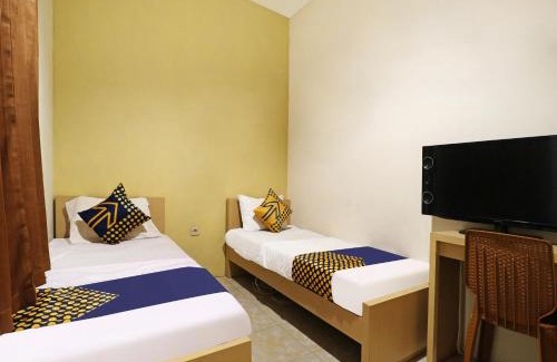 Java Hotel | OYO Life 91504 De Vila Ungu Syariah