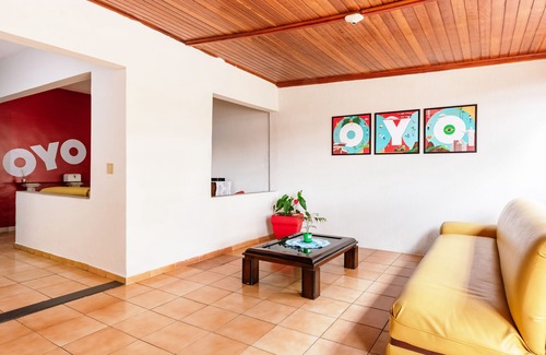 Campinas Hotel | OYO Pousada Tia Léo Campinas