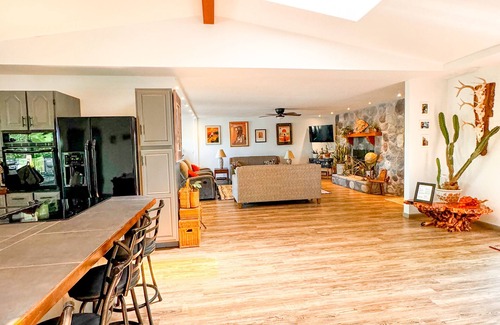 Roach House | Ozark Outing - a spectacular view of the Lake of the Ozarks