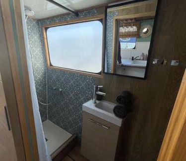 Valence Boat Rental | Péniche cocoun