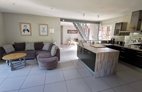 Carsac-Aillac House | Périgourdine gîte (air-conditioned) 5kms from SARLAT, enclosed grounds.