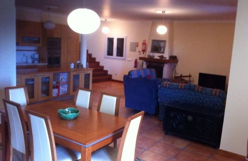 Ponta Delgada House | P Delgada 3-Bed House, Sleeps 6, Parking & SeaView