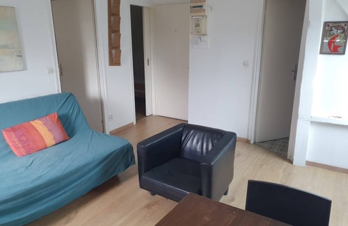 Neudorf Ouest Apartment | #p55 : 3 Pièces Lumineux et Calme sur les Toits à Neudorf Proche Centre Ville