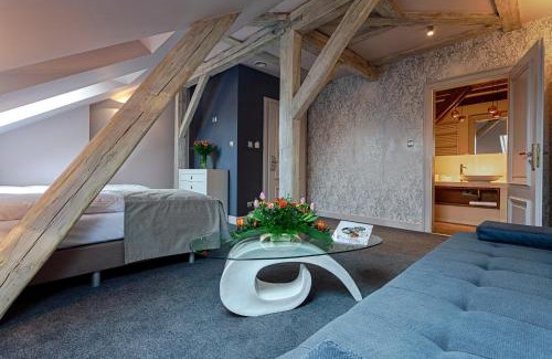 Prusice Bed & Breakfast | Pałac Brzeźno Spa & Golf