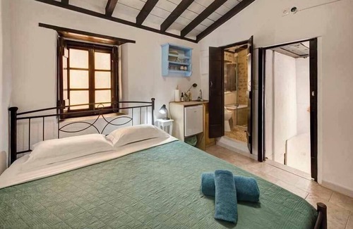 Monemvasia Apartment | Pablito House - Seaview Monemvasia Fortress Nest