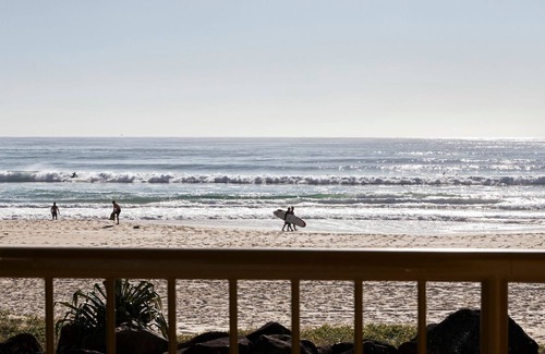 Palm Beach Apartment | Pacific Breeze 6 - Absolute Beachfront - Min. 2 Night Stays & Linen Provided!