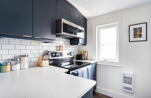 Meaford Apartment | "Paddle" at Hills Meaford