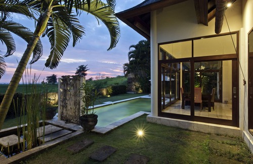 Tegal Mengkeb Villa | Paddy View Villa Sahaja 3 with Private pool