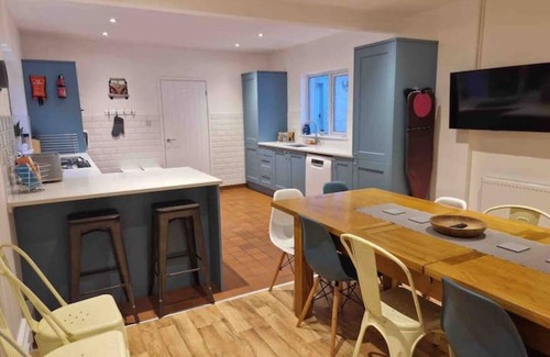 Whitecross House | Padstow to the left of me, Polzeath to the right!