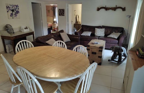 Catus Cottage | Pagel, "Soleil Levant" ground floor, with large garden and swimming pool