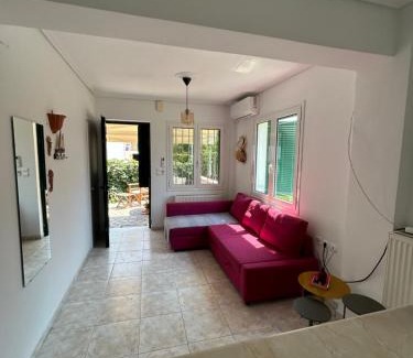 Pefki Apartment | Παγώνα, by the sea