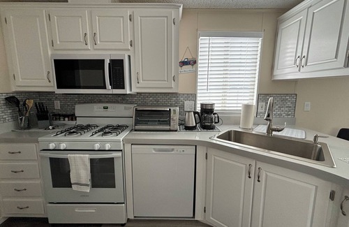 Pahrump House | PahrumpVacation House #1 Families STR/Groups/Workforce LTR DeathValley&LasVegas