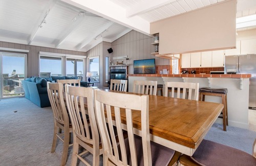 Watsonville House | Pajaro Dunes Beach Paradise! Relaxation and fun awaits!