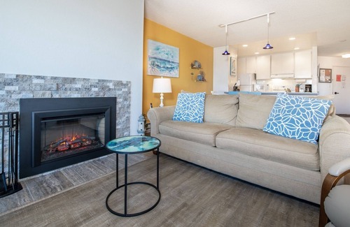 Pajaro Dunes Condo | Pajaro Dunes Resort: On the Beach Vacation Getaway, Just Steps to the Sand