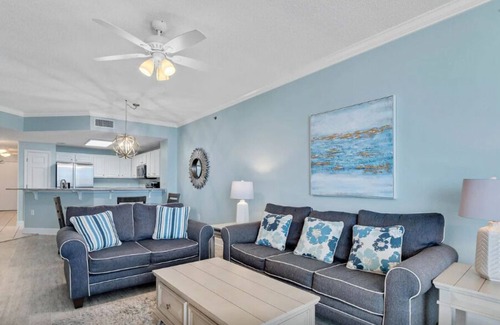 Ono Island Condo | Palacio 903 | Luxury Beachfront 2BR w/Pool + Hot Tub | Stunning Views