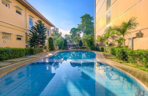 Puerto Princesa City Centre Apartment | Palawan Family Getaway 2BR Condo with a Balcony, FREE Pool, Gym, Parking - B2 5Moonstone