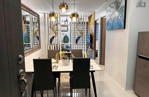 Puerto Princesa City Centre Apartment | Palawan Family Getaway 2BR Condo with a Balcony, FREE Pool, Gym, Parking - B2 5Moonstone