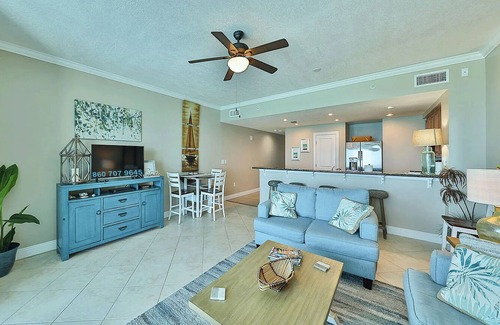 Summer Breeze Condo | Palazzo 204 Condo, The Amazing Water and Relaxing Sunshine!