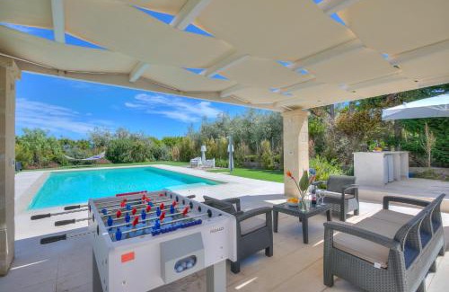 Bisceglie Villa | Palazzo Biscilia with private pool - Happy Rentals