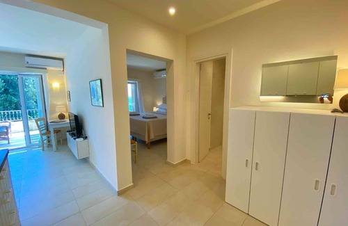 Kalami Cottage | Paleopetres K-Eight - Premium Suite - sea views - pool - Kalami -