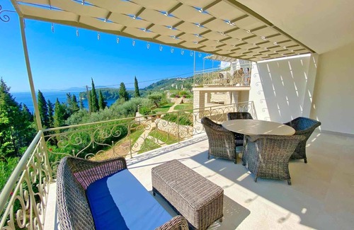 Vlachatika Cottage | Paleopetres K-Five - Premium Double Suite - Sea Views - Beach - Pool - Kalami -