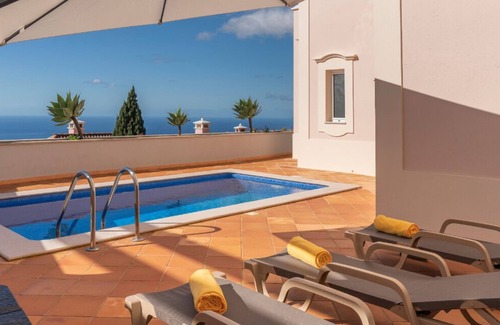 Sao Goncalo Villa | Palheiro Village villa, priv pool | Palheiro Ocean