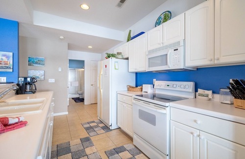 Lake Ozark Condo | Palisades 354 - Awesome Main Channel View