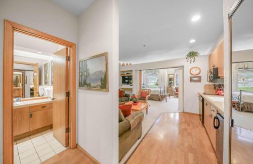 Olympic Valley Apartment | Palisades Tahoe Lodge Rentals Studio #143