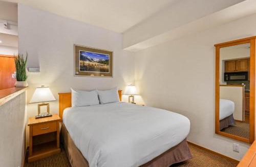 Olympic Valley Apartment | Palisades Tahoe Lodge Rentals Studio #203