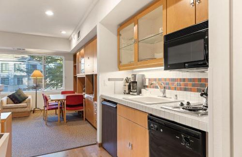 Olympic Valley Apartment | Palisades Tahoe Lodge Rentals Studio #205