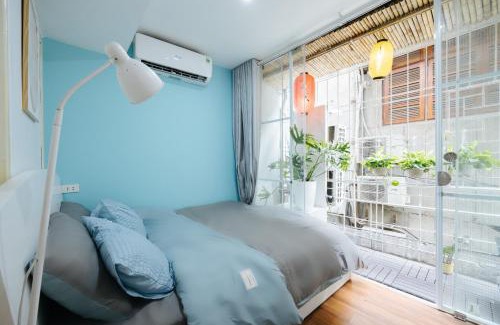 Hang Bai Apartment | PALM-2brs- central- unique- comfort
