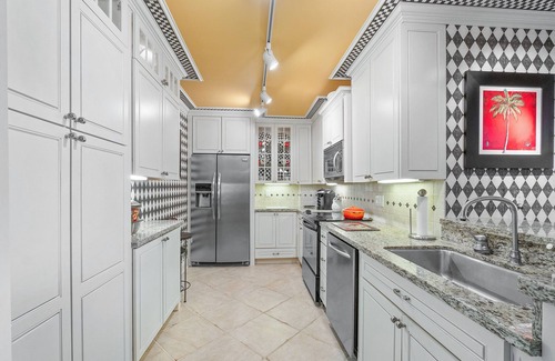 Palm Beach Condo | Palm Beach Island Chic Oceanfront -seasonal discount on base rate