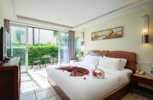 Tianya District Resort | Palm Beach Resort & Spa