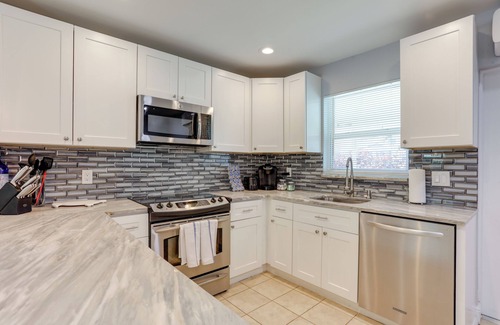 Juno Ridge House | Palm Beach Townhome: 4 Mi to Juno Beach Park!