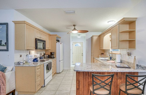 Palm Coast House | Palm Coast Vacation Rental < 1 Mi to the Beach!