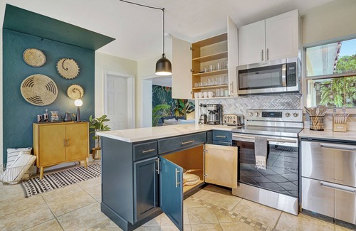 Parker Ridge House | Palm Jungle Haus – 4BR + Pool Oasis!