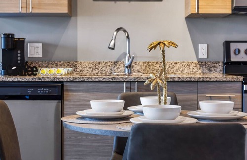 Downtown Fort Lauderdale Apartment | Palm Paradise in DTWN 3 Min From Las Olas