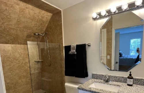 Palm City House | Palm Retreat Mini - Guesthouse