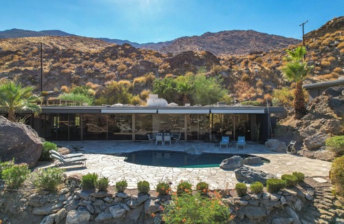 Cahuilla Hills House | Palm Springs Retreat w/Private Pool & Jacuzzi