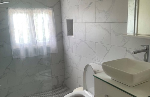 Montego Bay Hotel | Palm View Guesthouse and Conference Centre