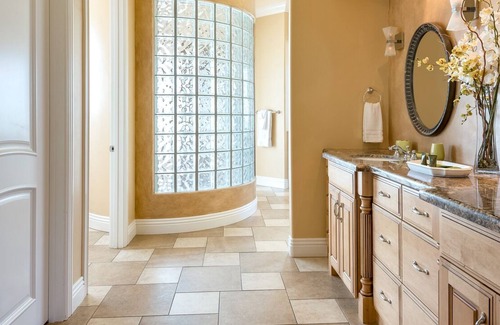 Santa Rosa House | Palm vista Estate - Corporate Retreats in the WineCountry