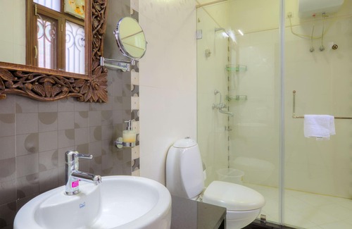 Civil Lines Bed & Breakfast | PALM34 - Luxury Private Room with attached Bath
