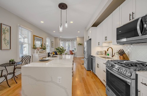 Princeton Condo | Palmer Square 1BR w/Private Patio