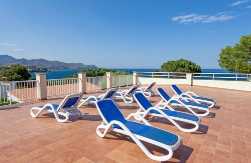 Llanca Apartment | Palmiers I by Interhome