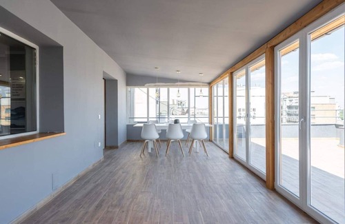 Bucharest City-Centre Apartment | Panaromic View Penthouse at the Heart of Bucharest