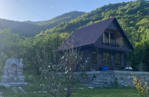 Akhmeta Apartment | Pankisi Wooden Cottage